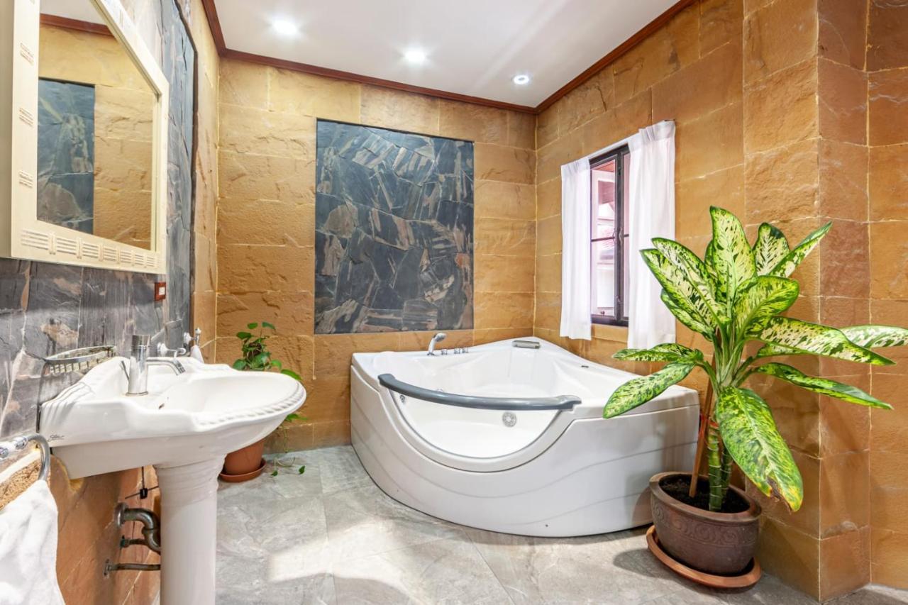 Villa Cologne​ @Nanai Villa Patong Exteriér fotografie